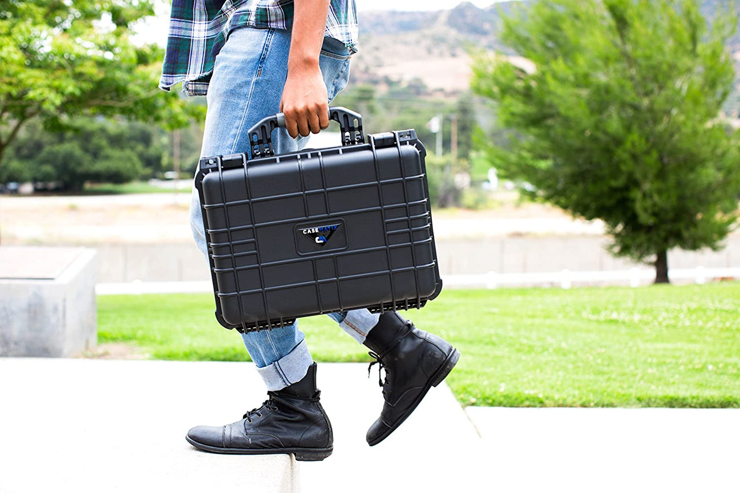 16" Customizable 4 Handgun Multiple Pistol Case - Waterproof & Shockproof Hard Gun Cases for Pistols and Magazines with Two Layers of 2" Foam
